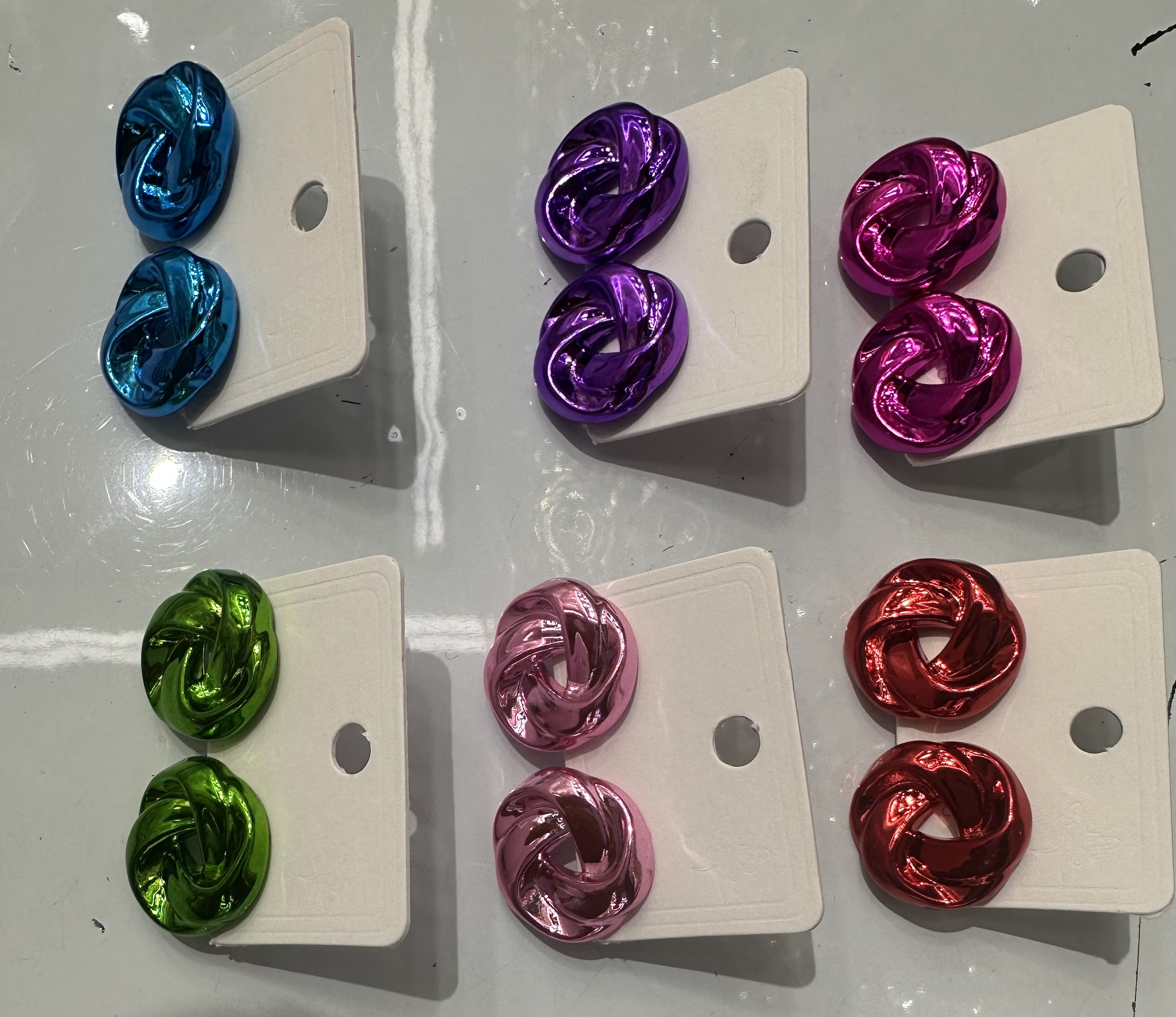 热销中亚克力耳饰UV电镀编制花朵镂空光面耳钉耳环耳坠图