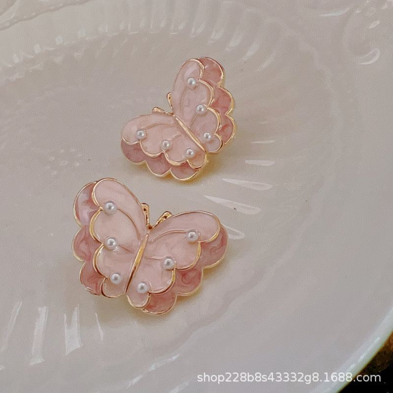 Qingdao Honggang Handicrafts Butterfly 925 Silver Needle Stud Earrings Pearl Small, elegant, French, versatile, cute and fresh earrings and Earrings Accessories Specification image