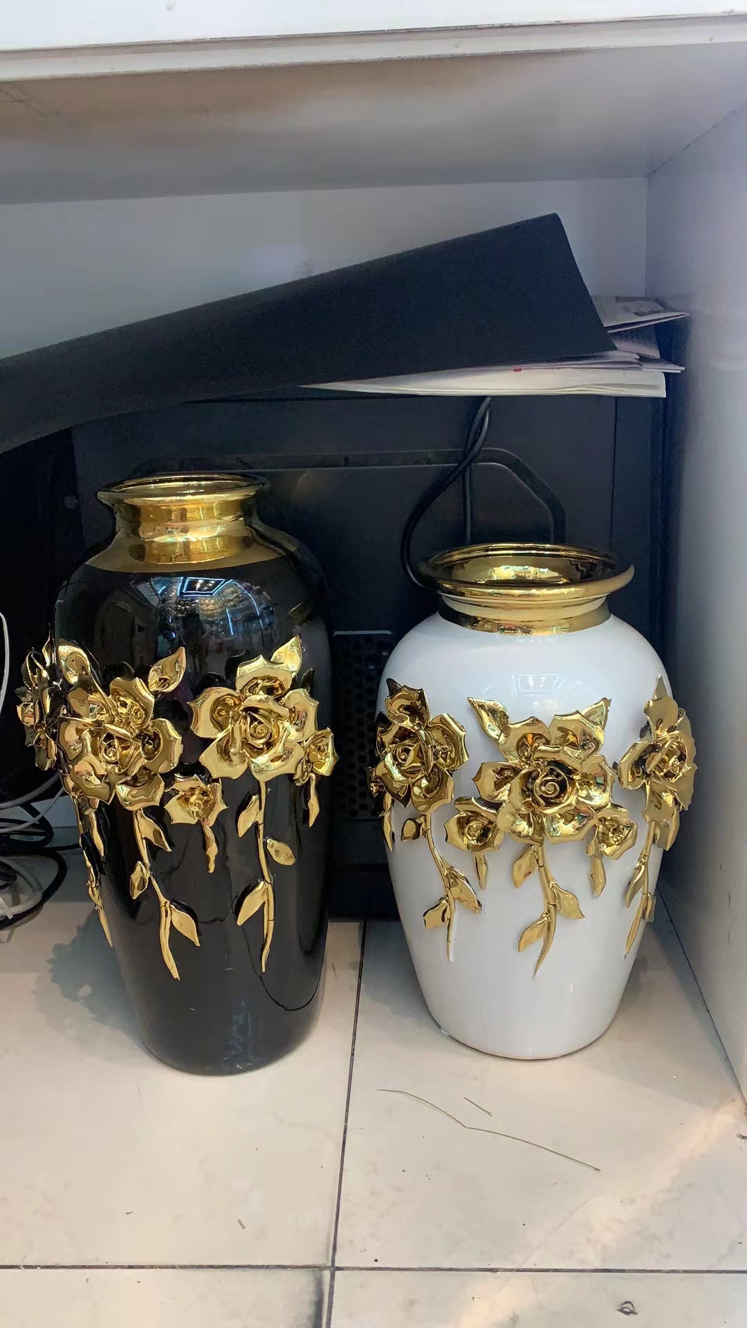 陶瓷工艺品实物图