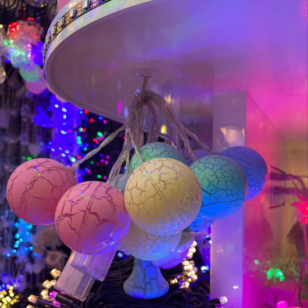 圣诞节快乐圣诞用品礼物包含夜灯和圣诞帽 欢乐节日装饰品