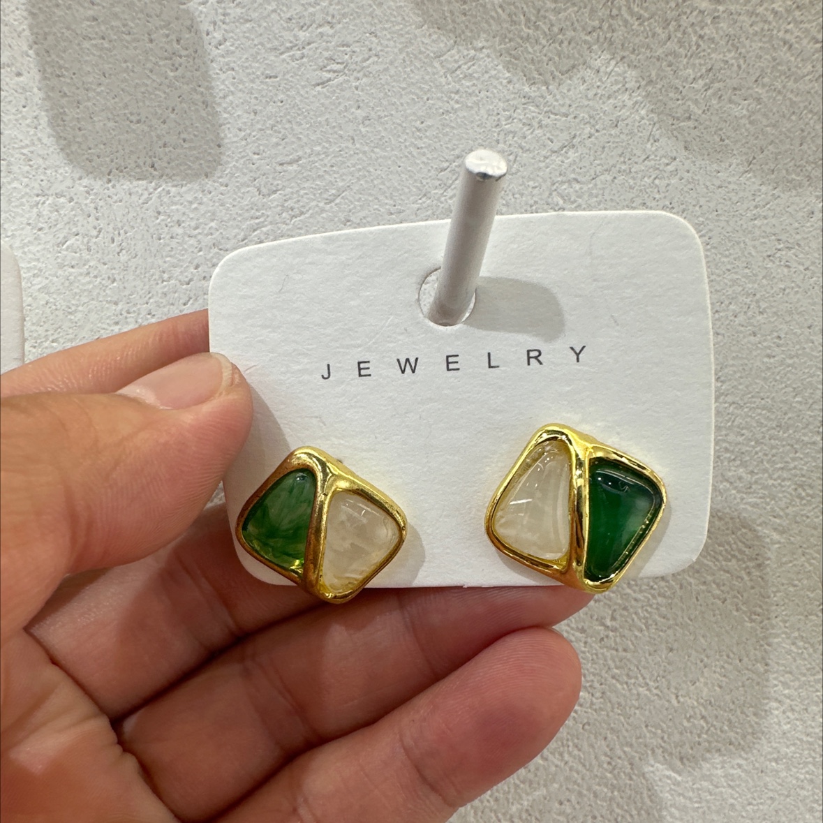 珍珠饰品 精致耳饰 优雅耳钉 简约时尚耳饰品 玫瑰金色款式随机耳饰耳钉珍珠饰品细节图