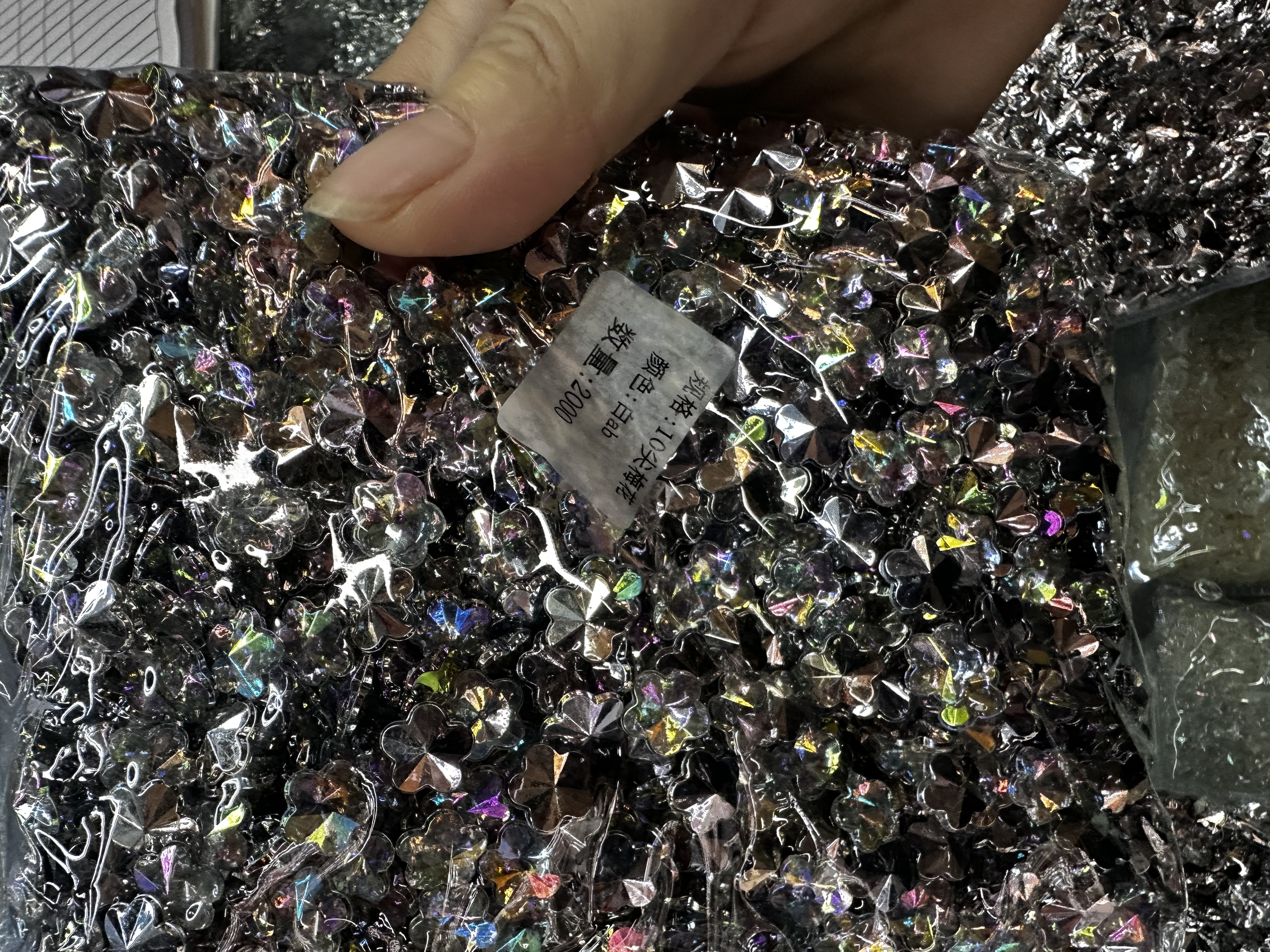 DIY accessories for jewelry, clothing and nail art detail image 3