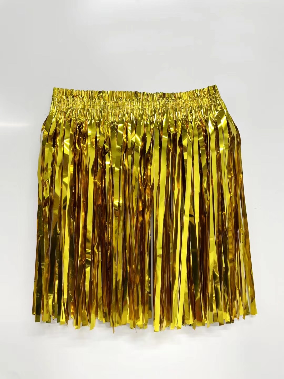 金属工艺品坦克模型 精致五帝钱挂饰 蒙古刀剑收藏品 独特烛台装饰品 精美工艺品赏析产品图