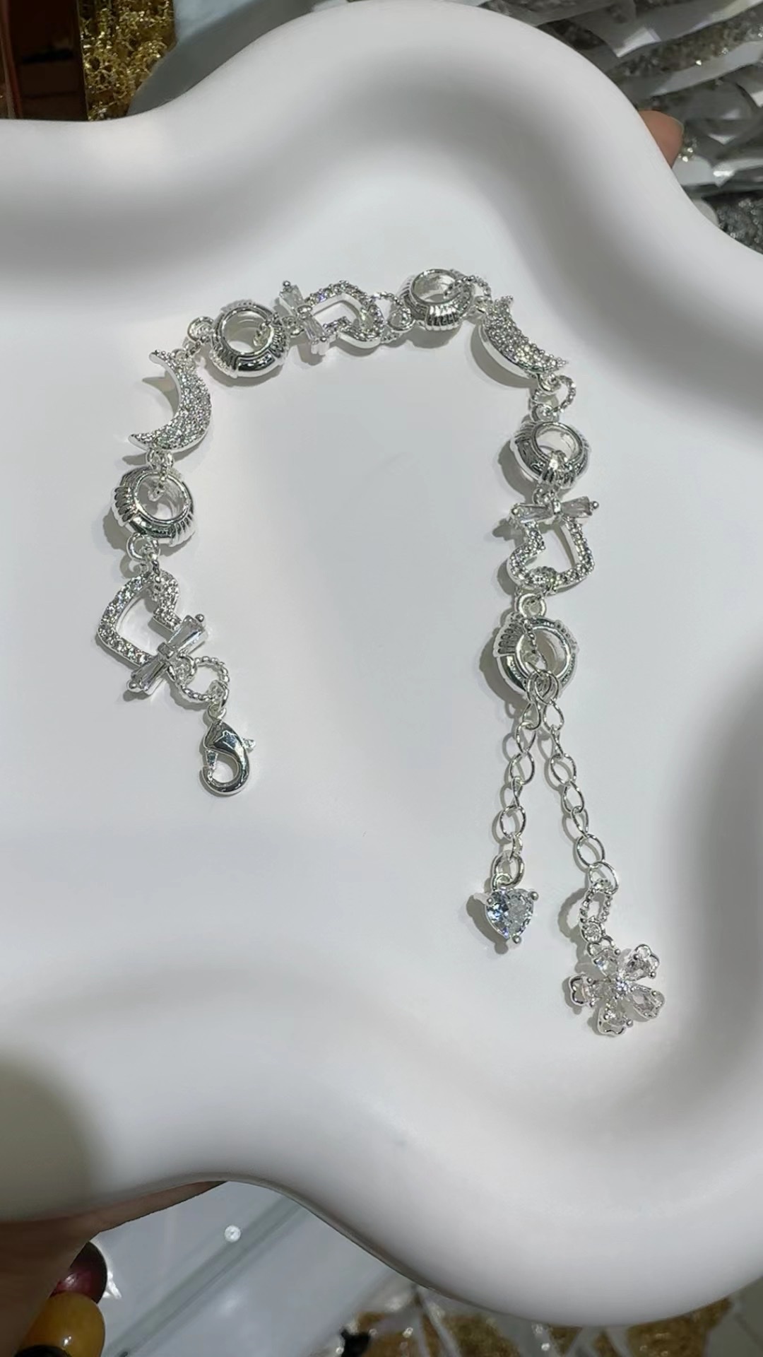 Copper-plated real gold, thick silver color retention zircon small Daisy single and double hanging flower pendants, diy handmade bracelet necklace accessories wholesale, diy jewelry accessories