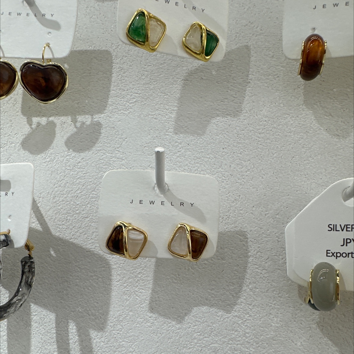 珍珠饰品 精致耳饰 优雅耳钉 简约时尚耳饰品 玫瑰金色款式随机耳饰耳钉珍珠饰品