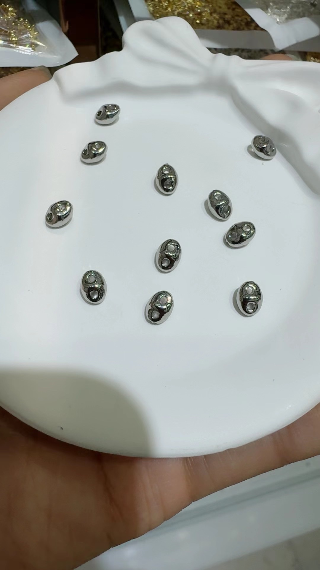 Color retention: 14K, 18k, thick silver planet beads, pig nose double-hole double-row spacer, DIY pearl bracelet jewelry, pearl material jewelry accessories, diy jewelry accessories details Picture