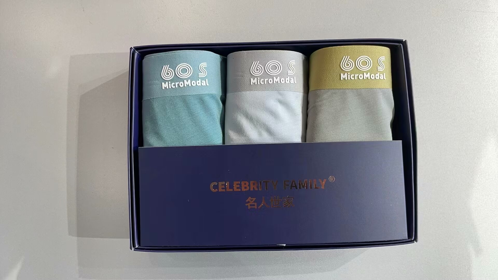 ML3543
3543:男士无痕莫代尔平角裤（3条组合装）
详情图10