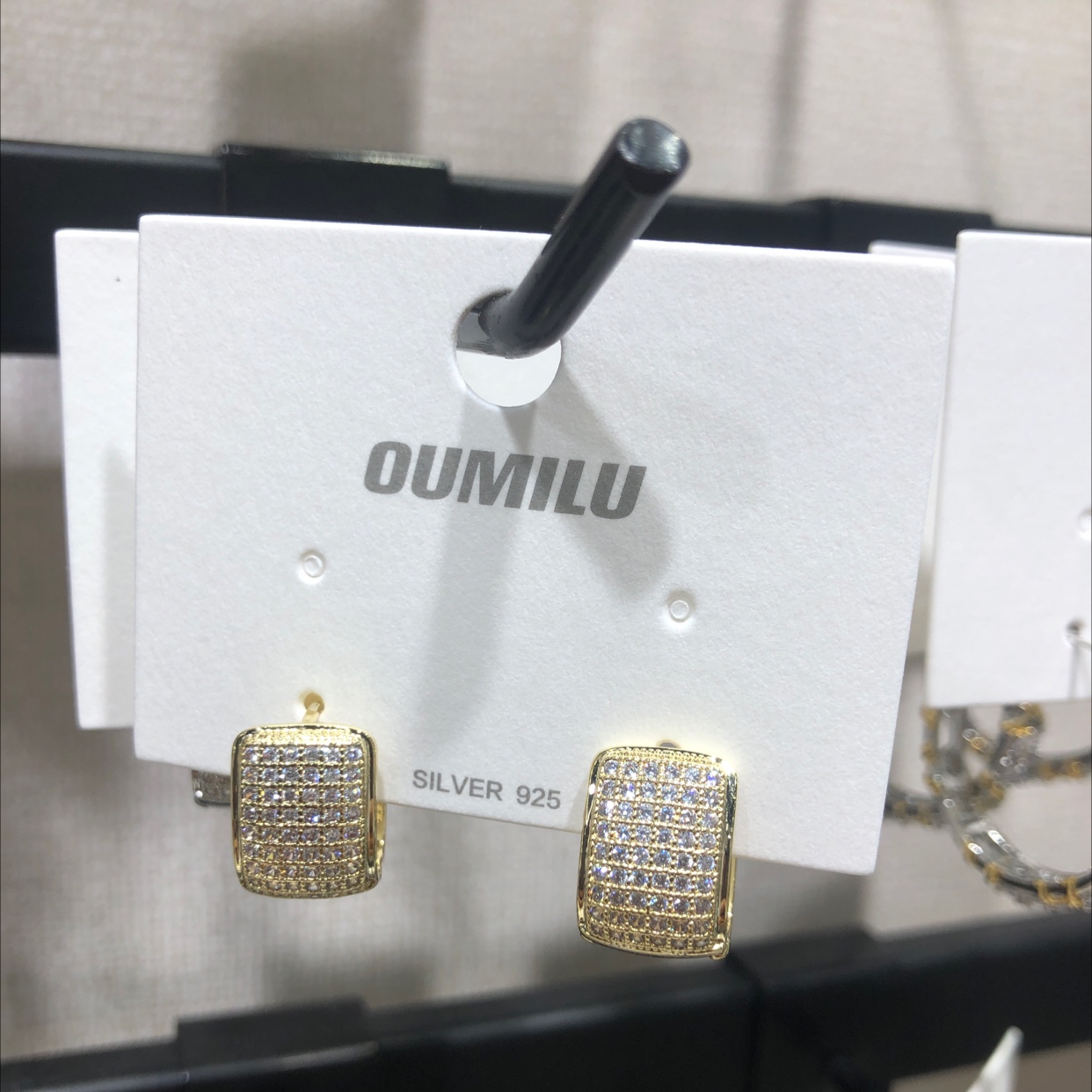 福多拉饰佳珍珠饰品系列 精致耳钉 女士优雅耳饰 简约时尚耳环款式多样