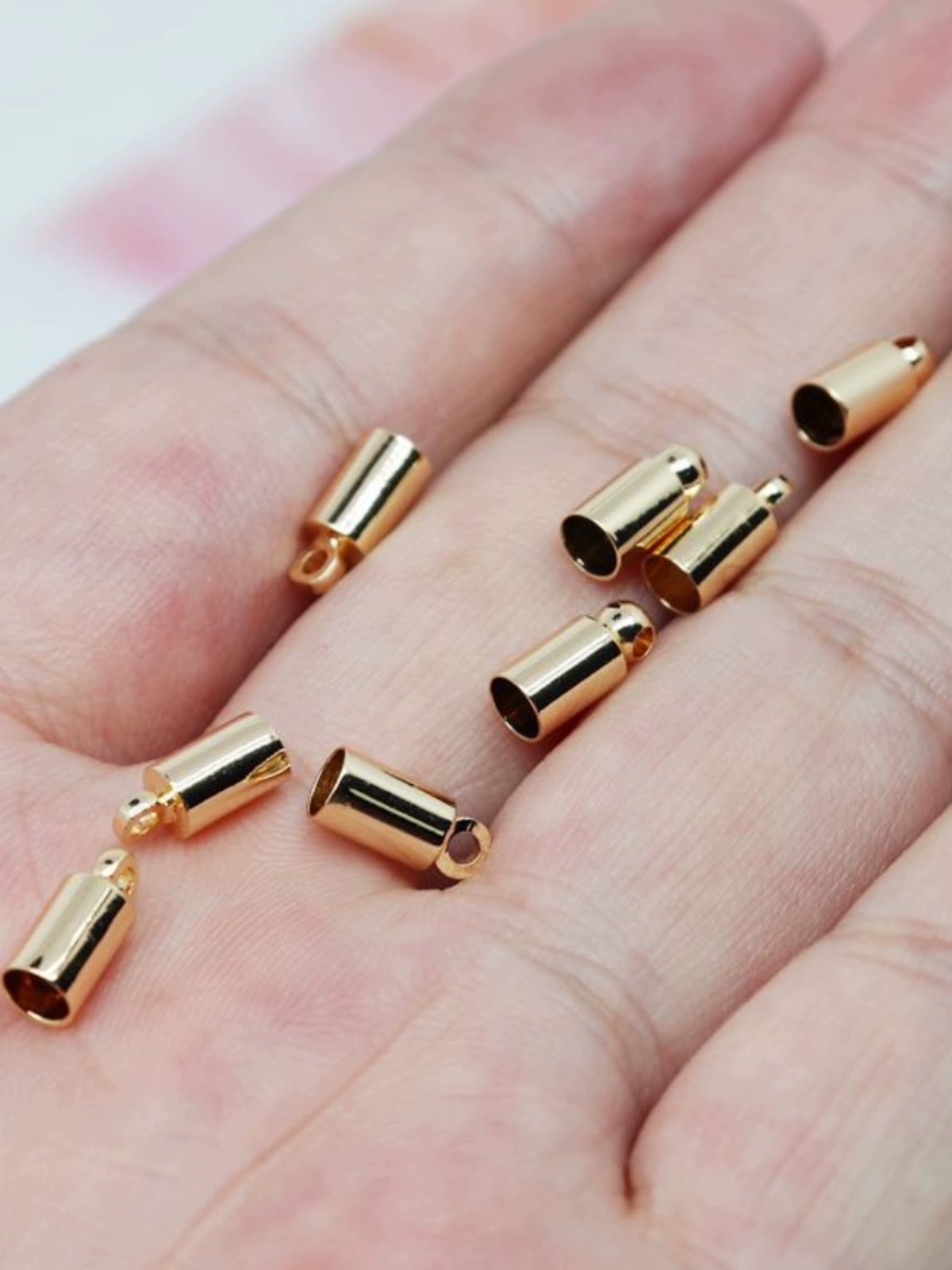 No. 4 copper electroplated weights, leather rope end buckles, diy earrings, tassels, hat pendant accessories, bracelet, clock material details Picture