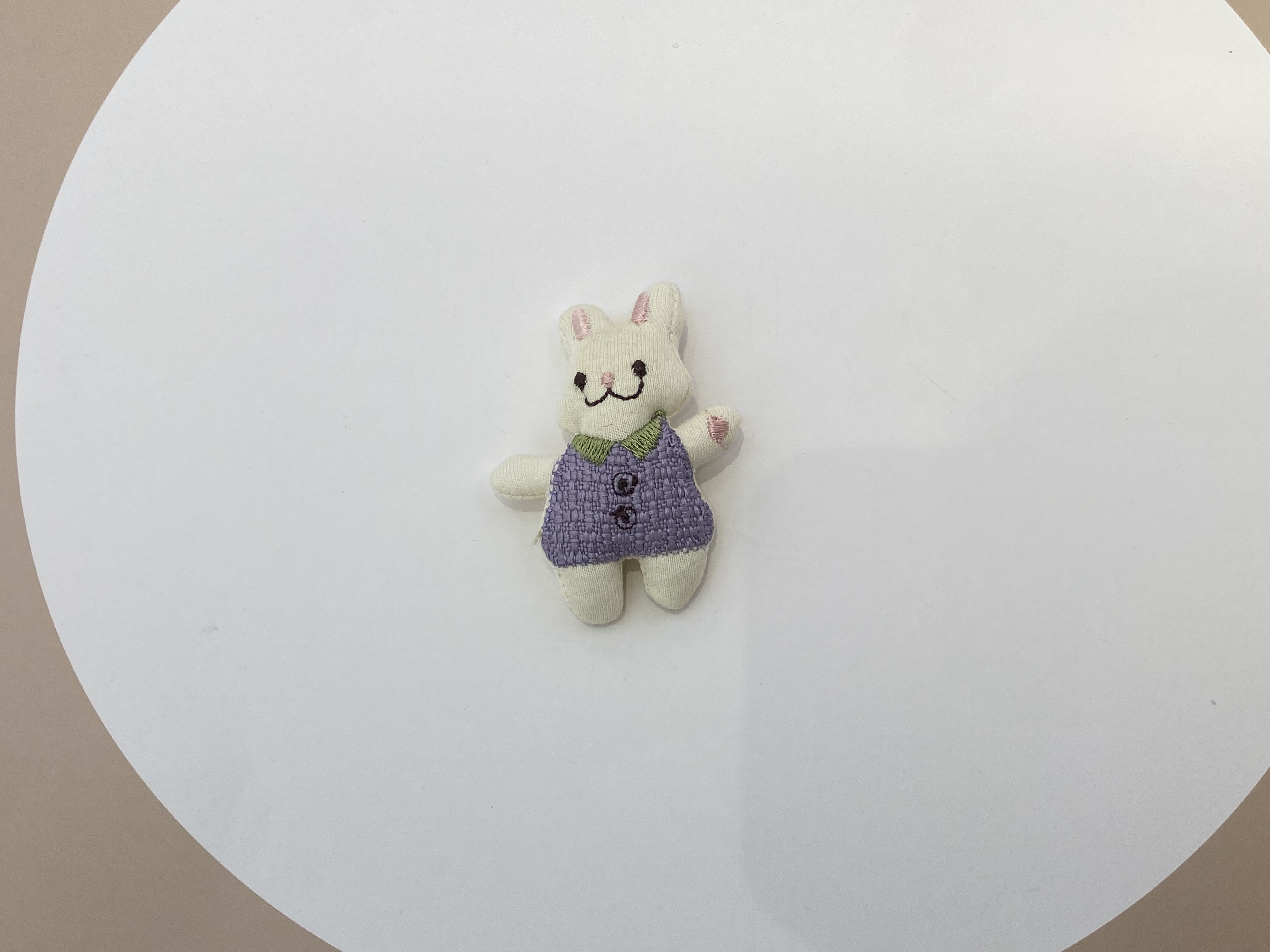 Pendants, accessories, clothing accessories, cute all-body rabbits Application Scenario