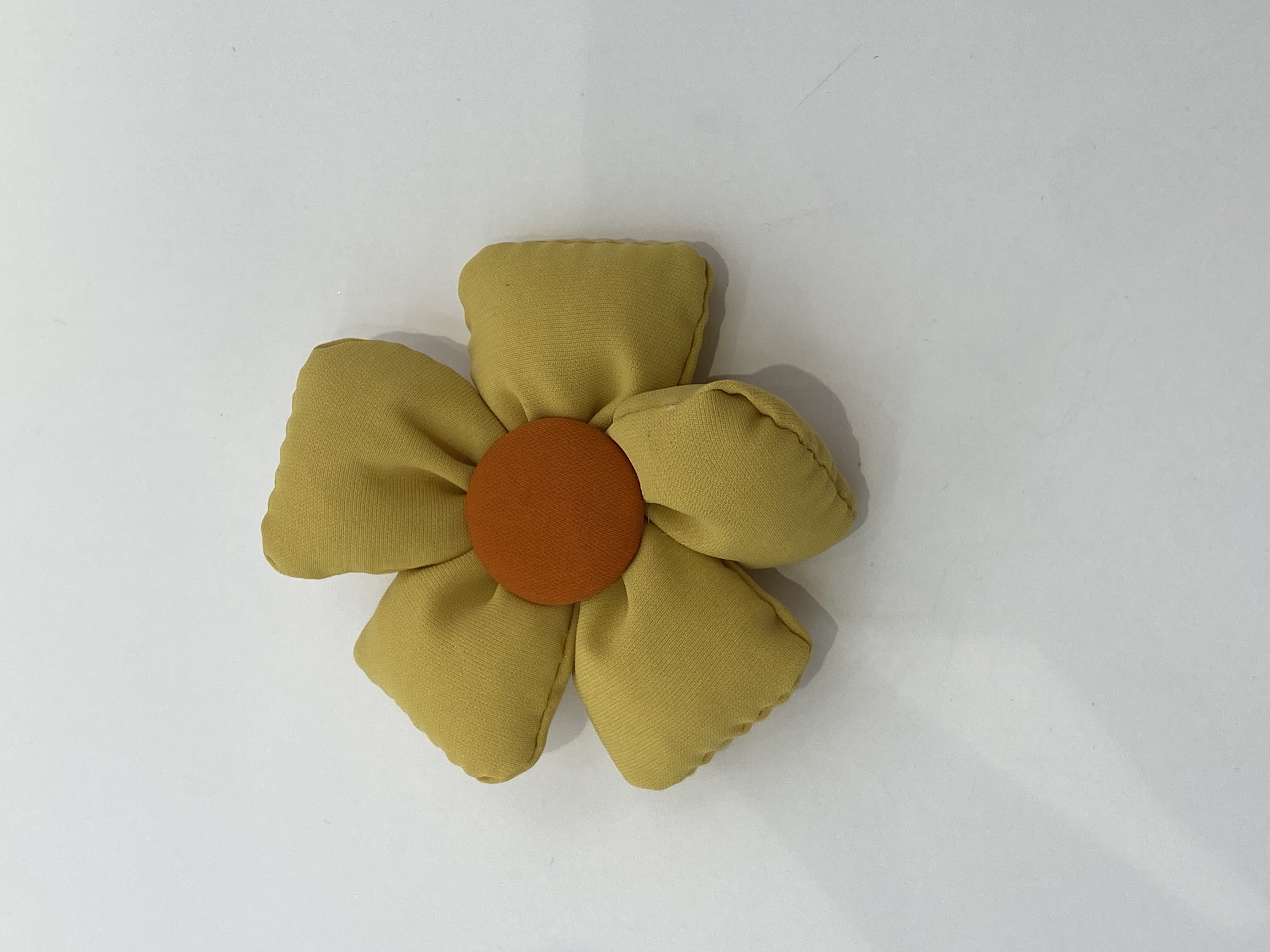 Clothing accessories, hairpins, square five-petal flowers Item Picture
