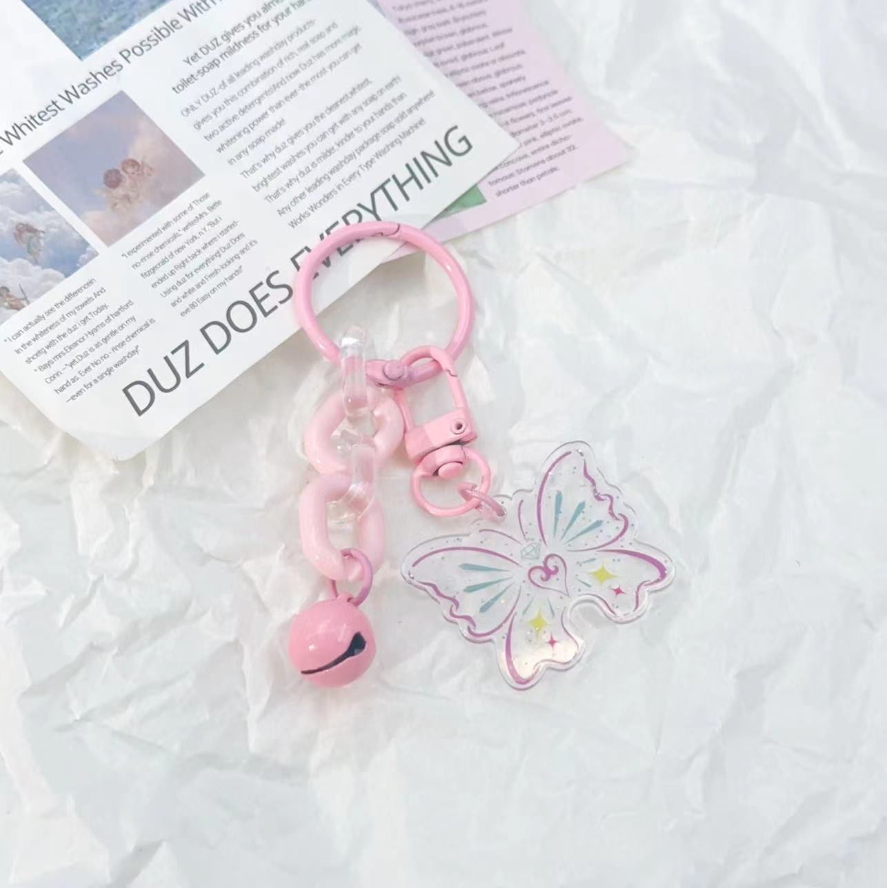 创意蝴蝶铃铛钥匙扣挂件小清新彩色亚克力链钥匙扣挂件产品图