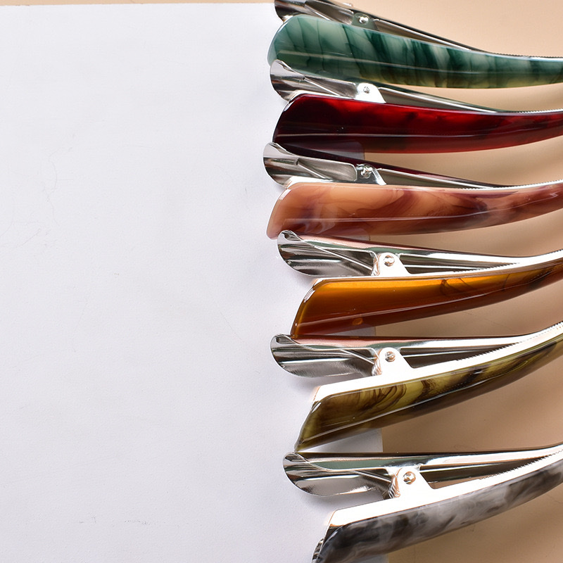 Acrylic horn clips, hair clips, hair accessories, grab clips, creative accessories, shark clips Specification image