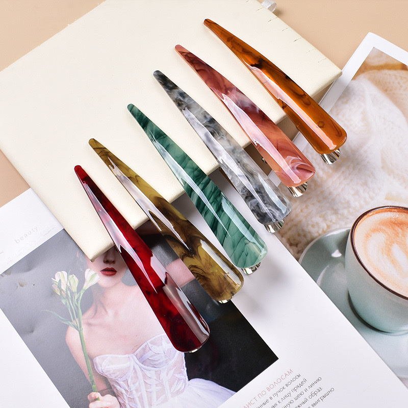 Acrylic horn clips, hair clips, hair accessories, grab clips, creative accessories, shark clips