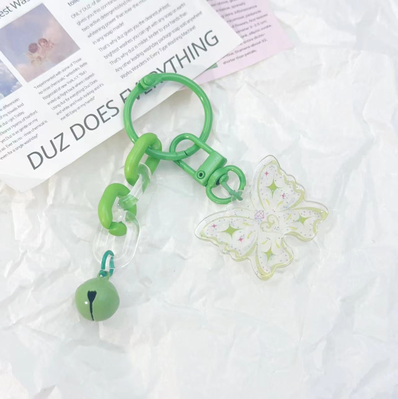 创意蝴蝶铃铛钥匙扣挂件小清新彩色亚克力链钥匙扣挂件细节图