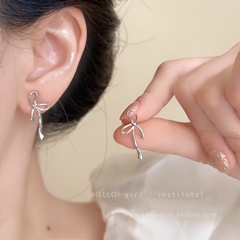 银色极简蝴蝶结耳钉女小众设计感独特耳环轻奢高级感气质百搭耳饰饰品耳饰耳钉珍珠耳钉925纯银耳钉