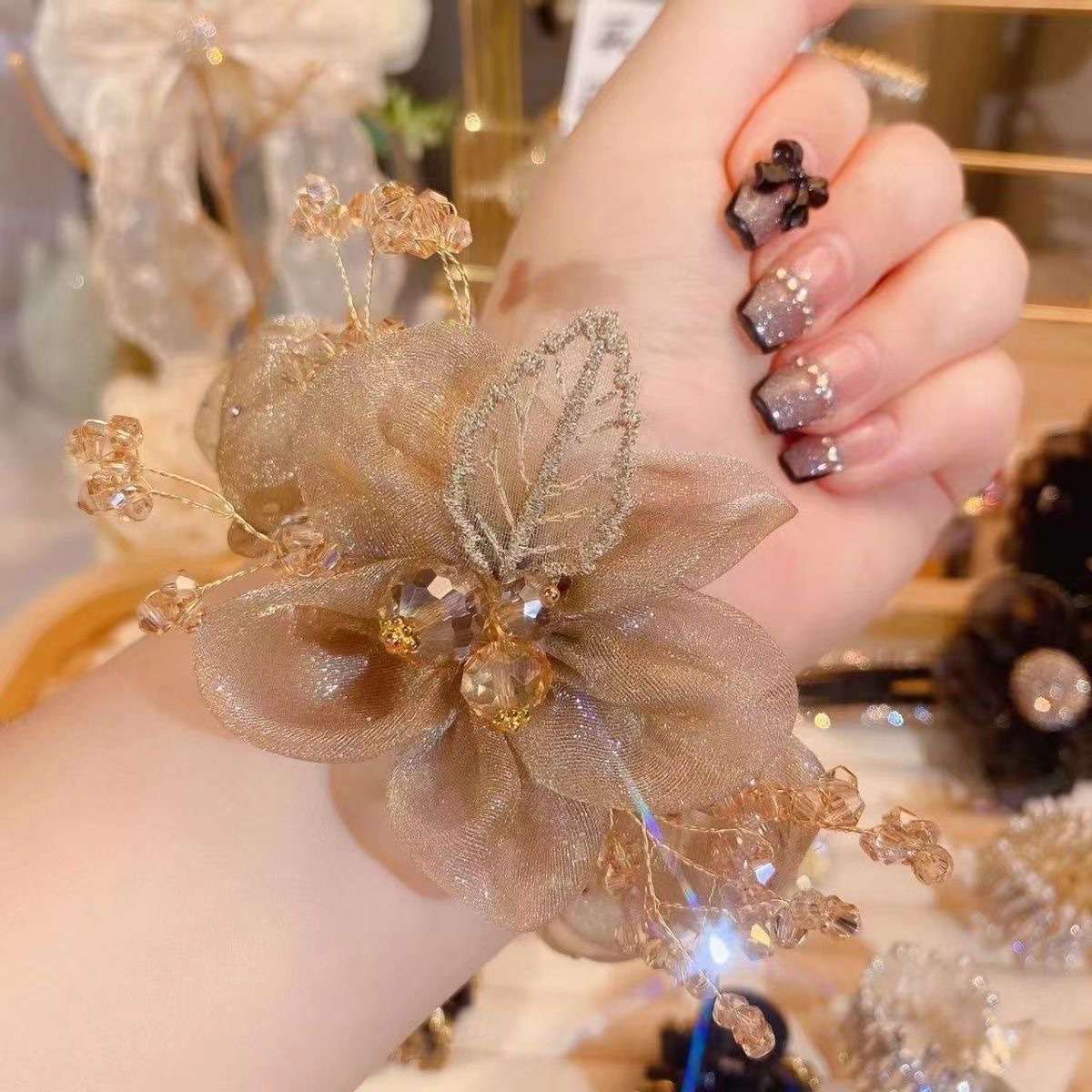 In the height of summer, Star Sea Flower hair band, light luxury fabric sunflower hair accessory, hair tie, hair tie, rubber band, large intestine hair band pic 3