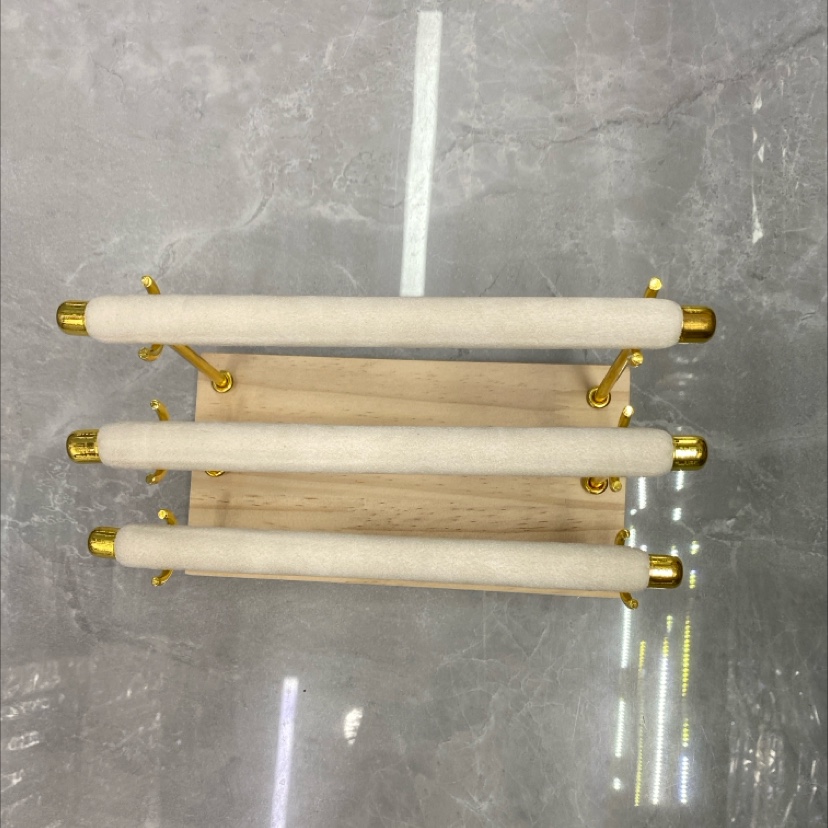 展示三层金边戒指架米色详情图4