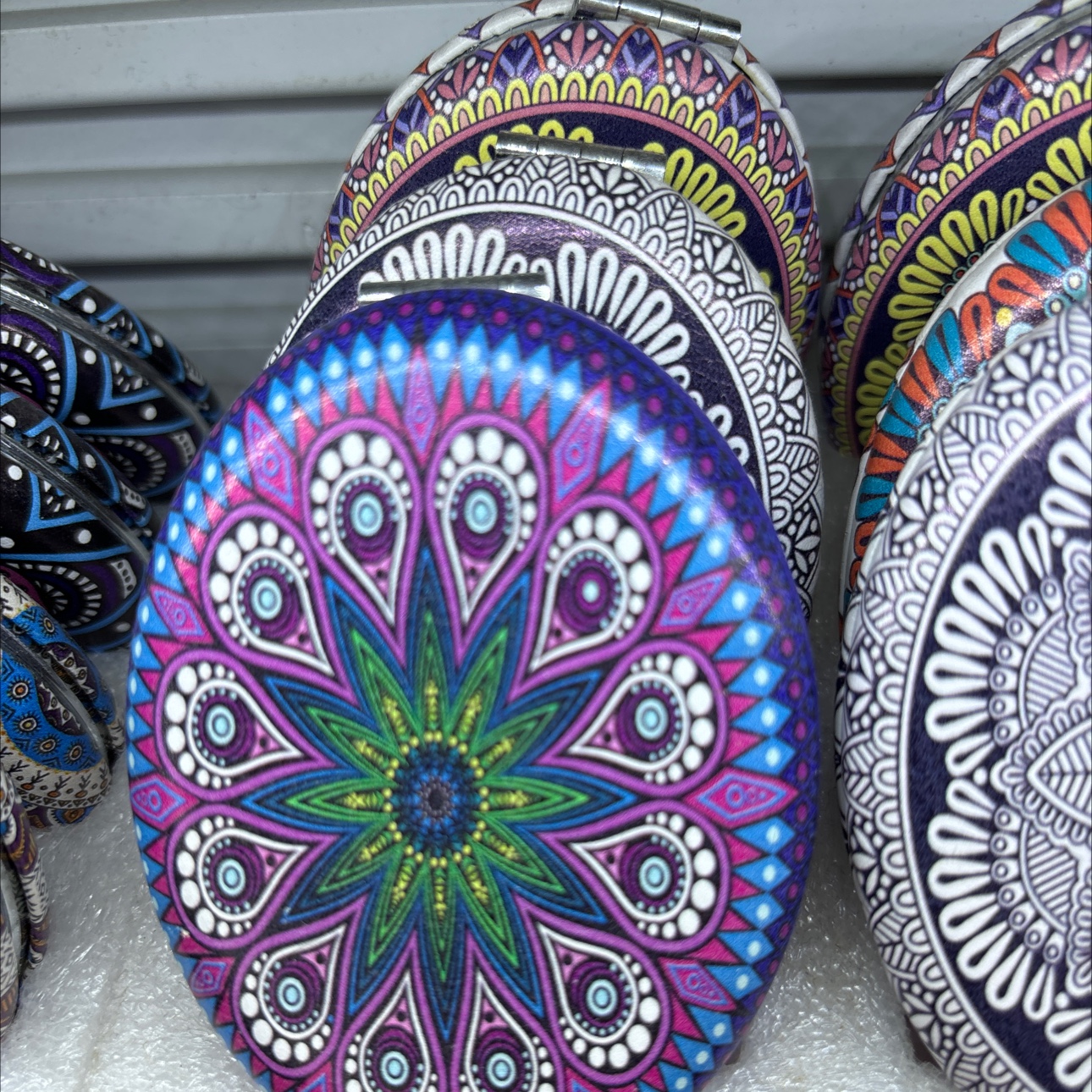 民族风化妆镜迷你化妆镜小可爱PU化妆镜随身便携简约美容小镜子折叠创意迷你双面圆补妆小镜子迷你手持翻盖折叠方形简约卡通随身详情图10