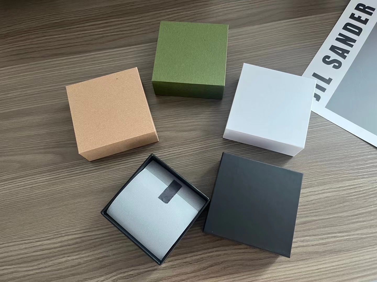 首饰盒 绒布戒指盒首饰盒 精美包装 安全便携首饰收纳盒