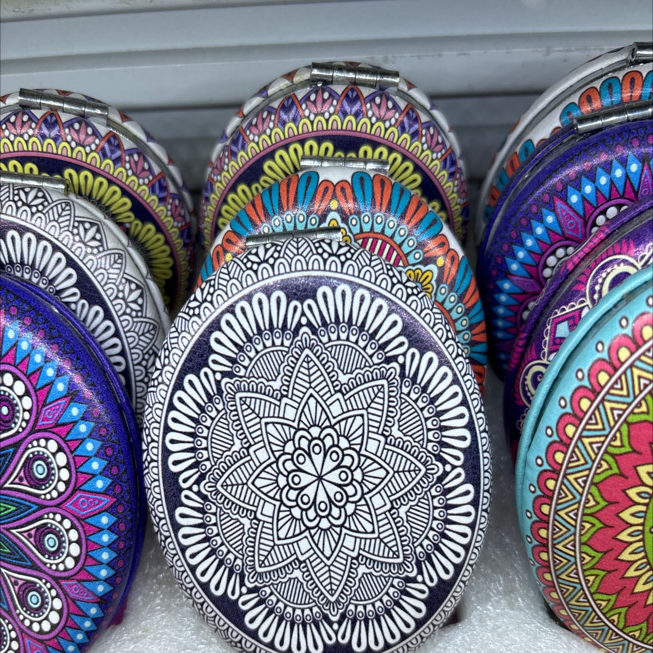 民族风化妆镜迷你化妆镜小可爱PU化妆镜随身便携简约美容小镜子折叠创意迷你双面圆补妆小镜子迷你手持翻盖折叠方形简约卡通随身详情图2