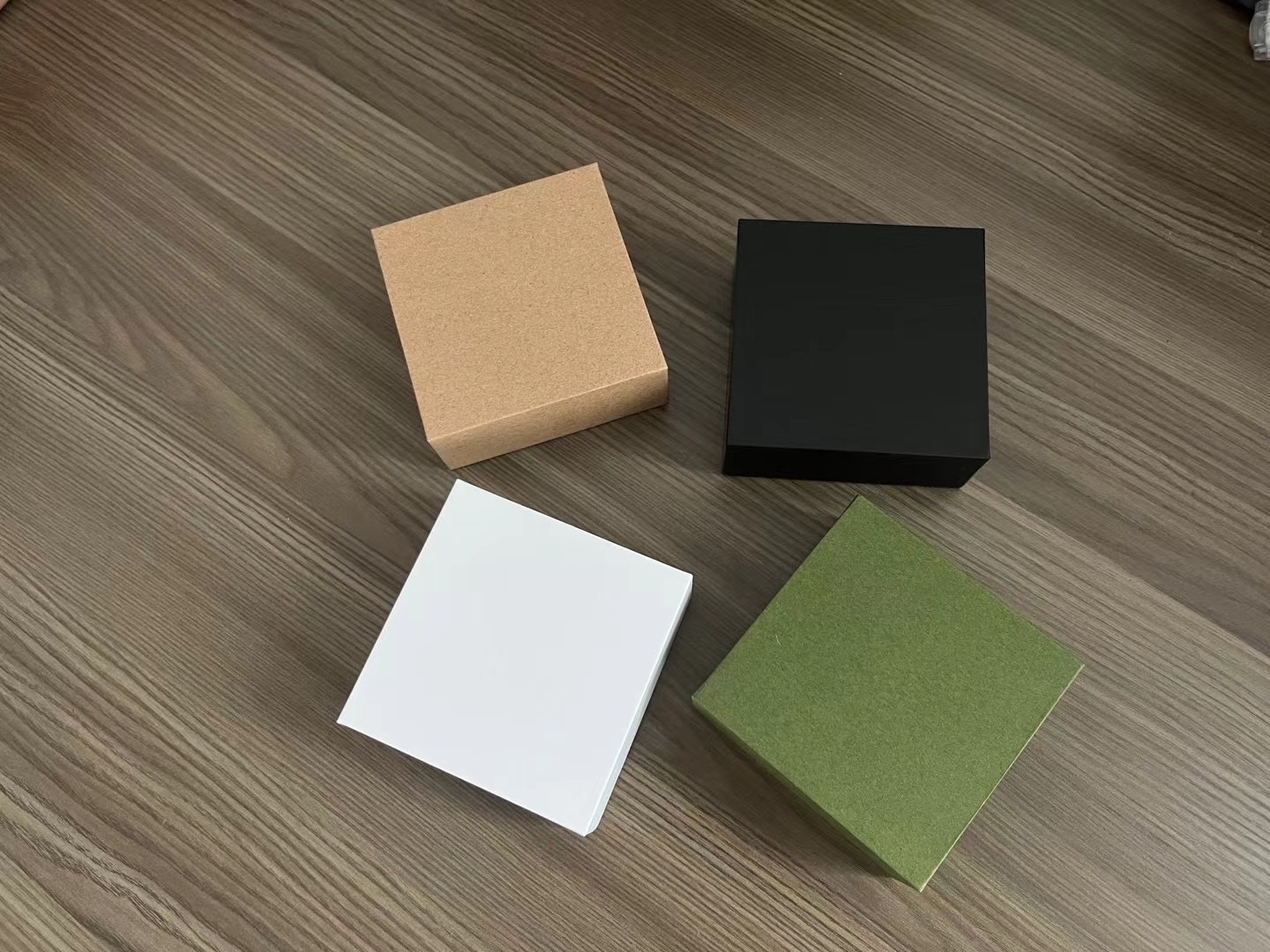 首饰盒 绒布戒指盒首饰盒 精美包装 安全便携首饰收纳盒产品图