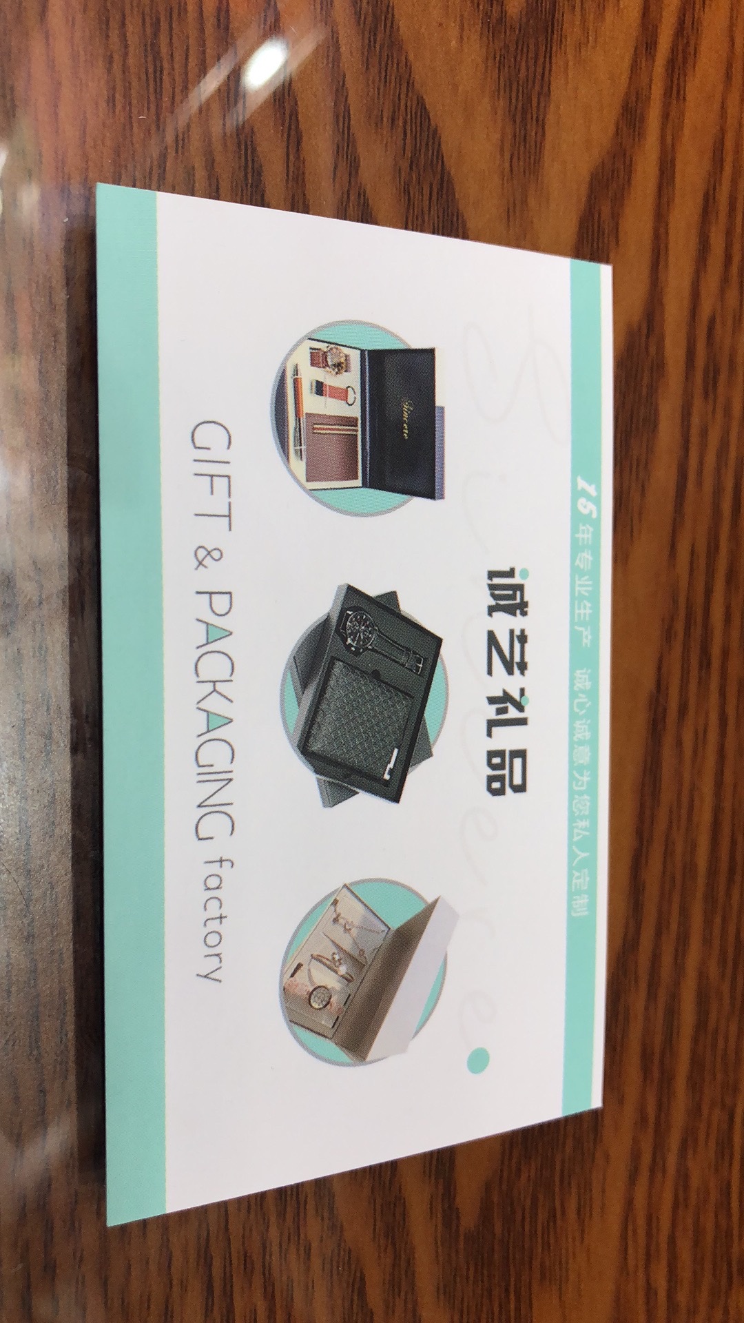 首饰盒 绒布戒指盒首饰盒 精美包装 安全便携首饰收纳盒白底实物图