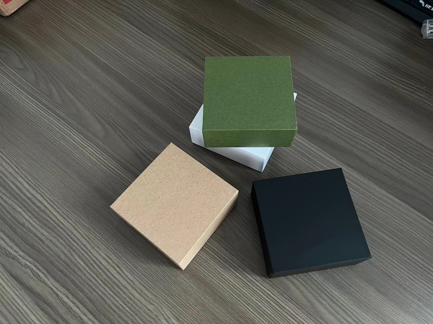 首饰盒 绒布戒指盒首饰盒 精美包装 安全便携首饰收纳盒细节图