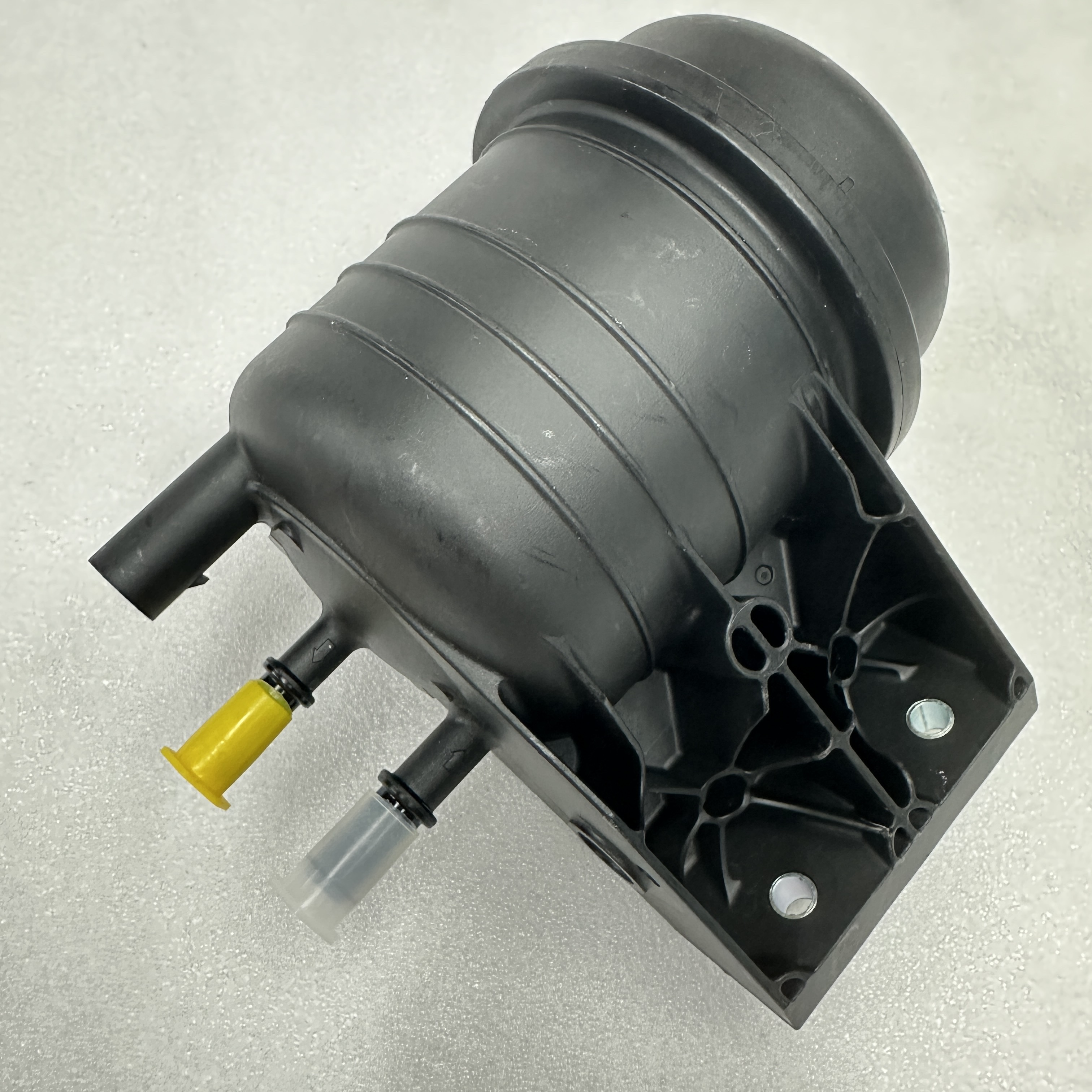 Automotive parts suitable for Volvo XC40 engine filtration system fuel filter 31679237 Specification image