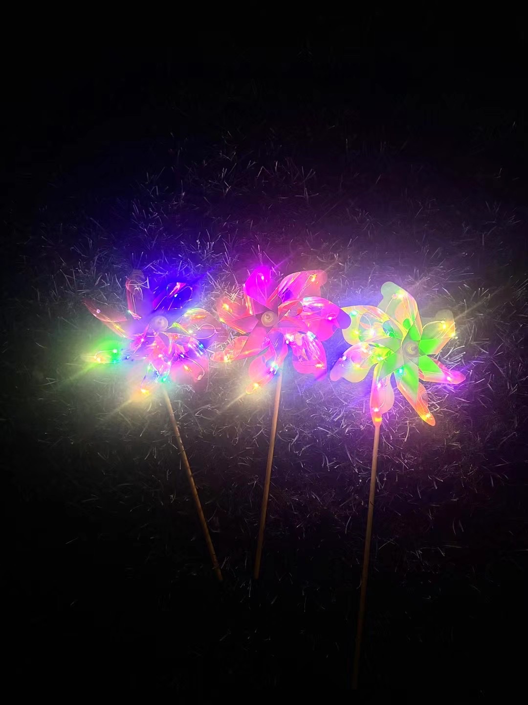 Colorful and luminous big windmill scenic area toy windmill with light big windmill laser toy windmill small windmill