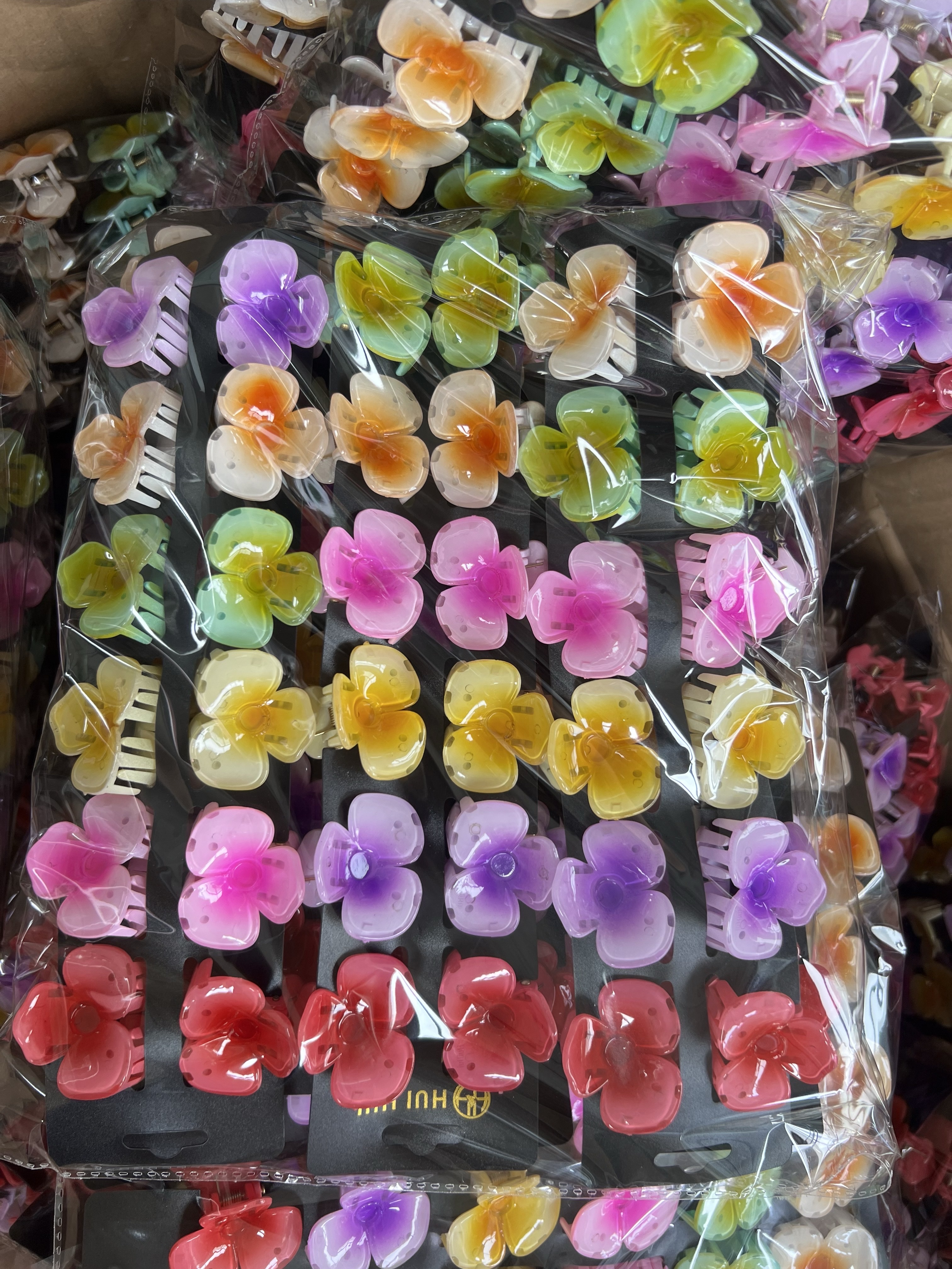 4.5cm新款鸡蛋花抓夹发夹发饰抓夹创意饰品详情图2