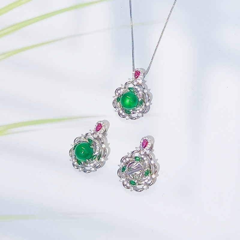 直播带货镶嵌玉髓吊坠挂件锁骨链可旋转吊坠空托挂件饰品 