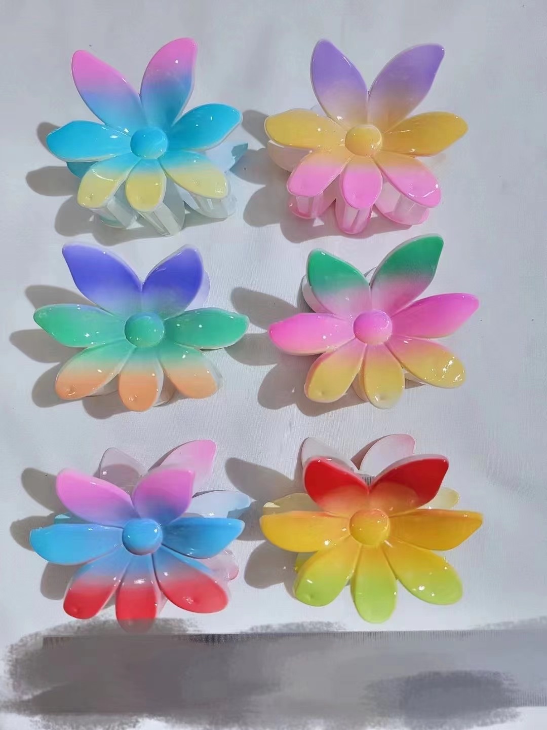 8cm new reverse-spray frangipani, seaside vacation hairpin and hair accessory gripper Item Picture