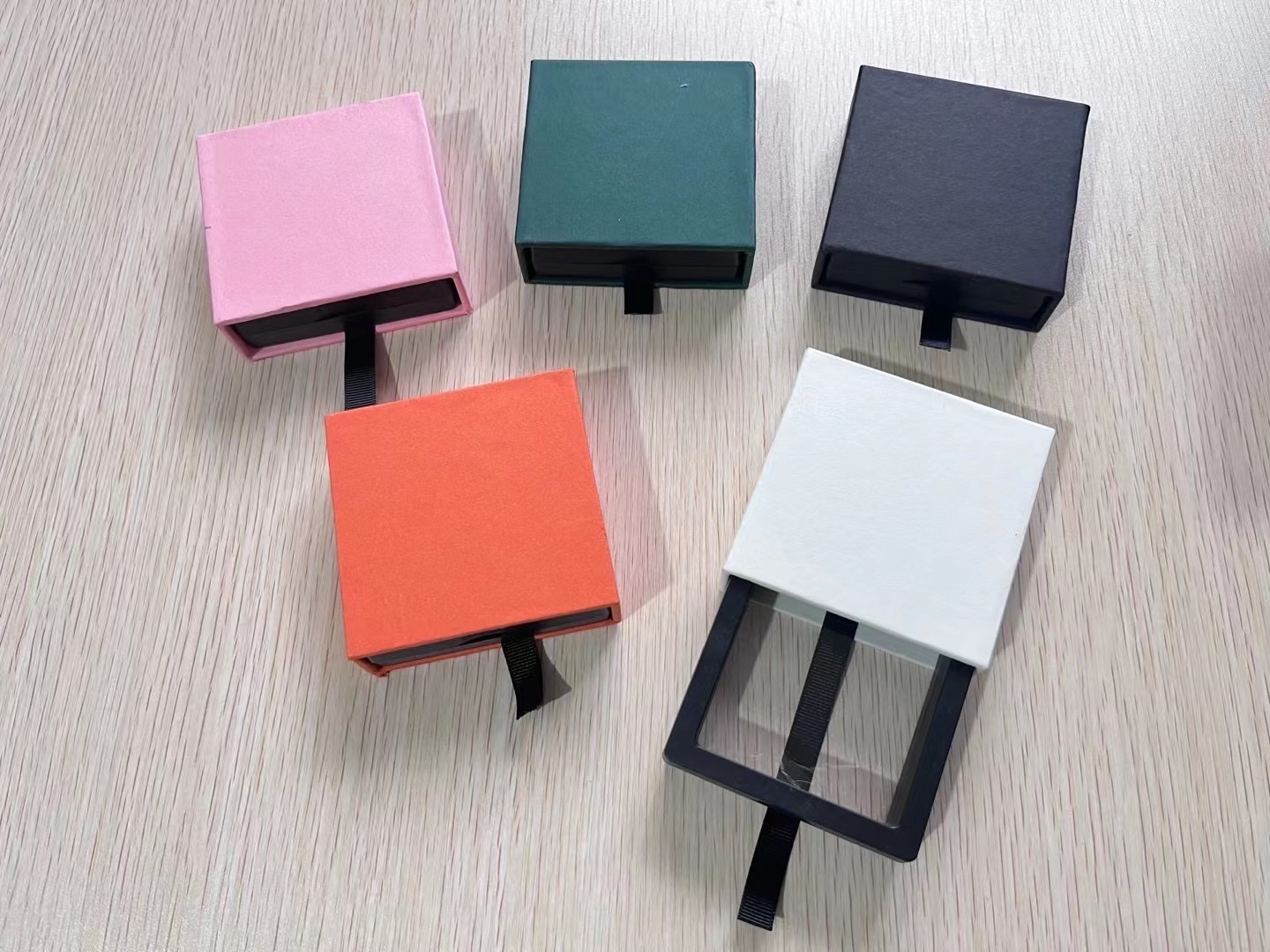 首饰包装实物图