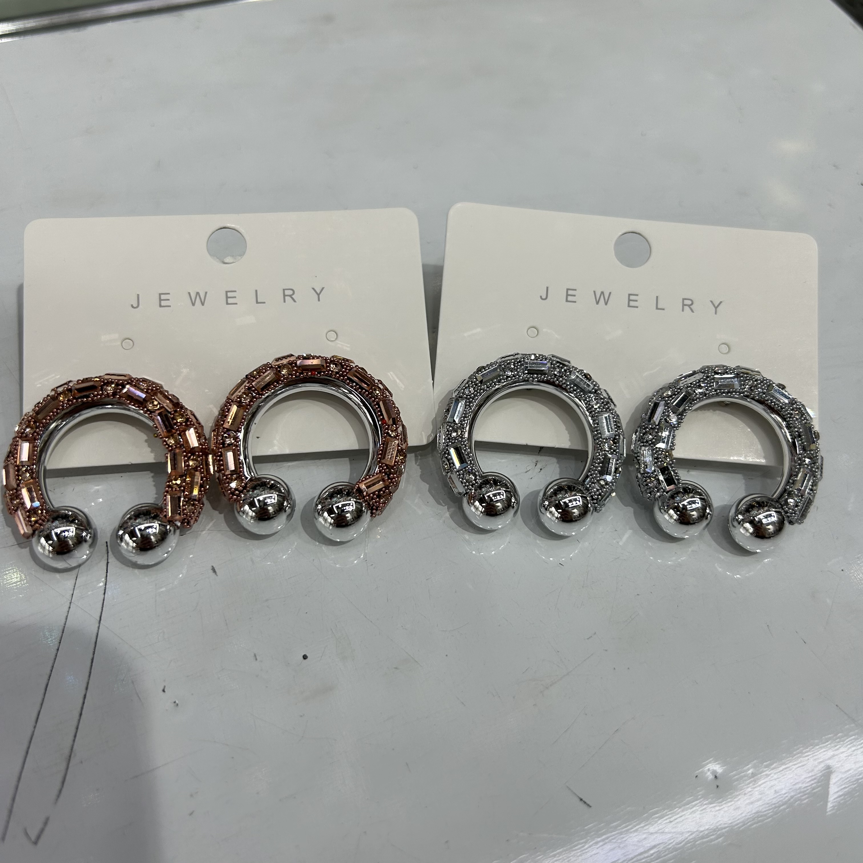 流行耳环 钻饰耳环详情图1