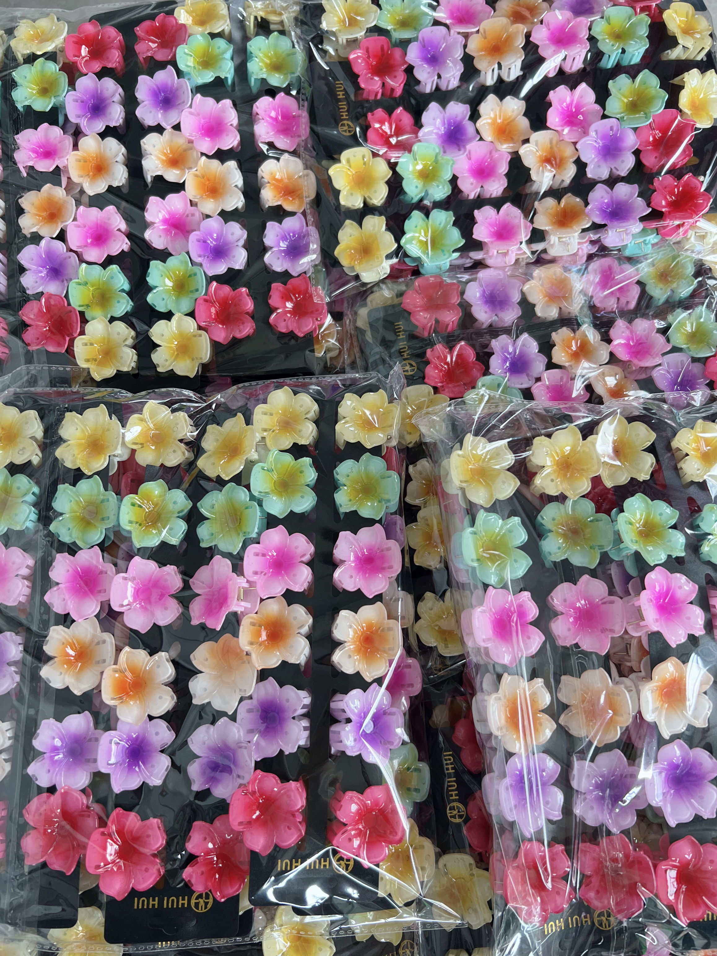 4.5cm新款鸡蛋花抓夹发夹发饰抓夹创意饰品细节图