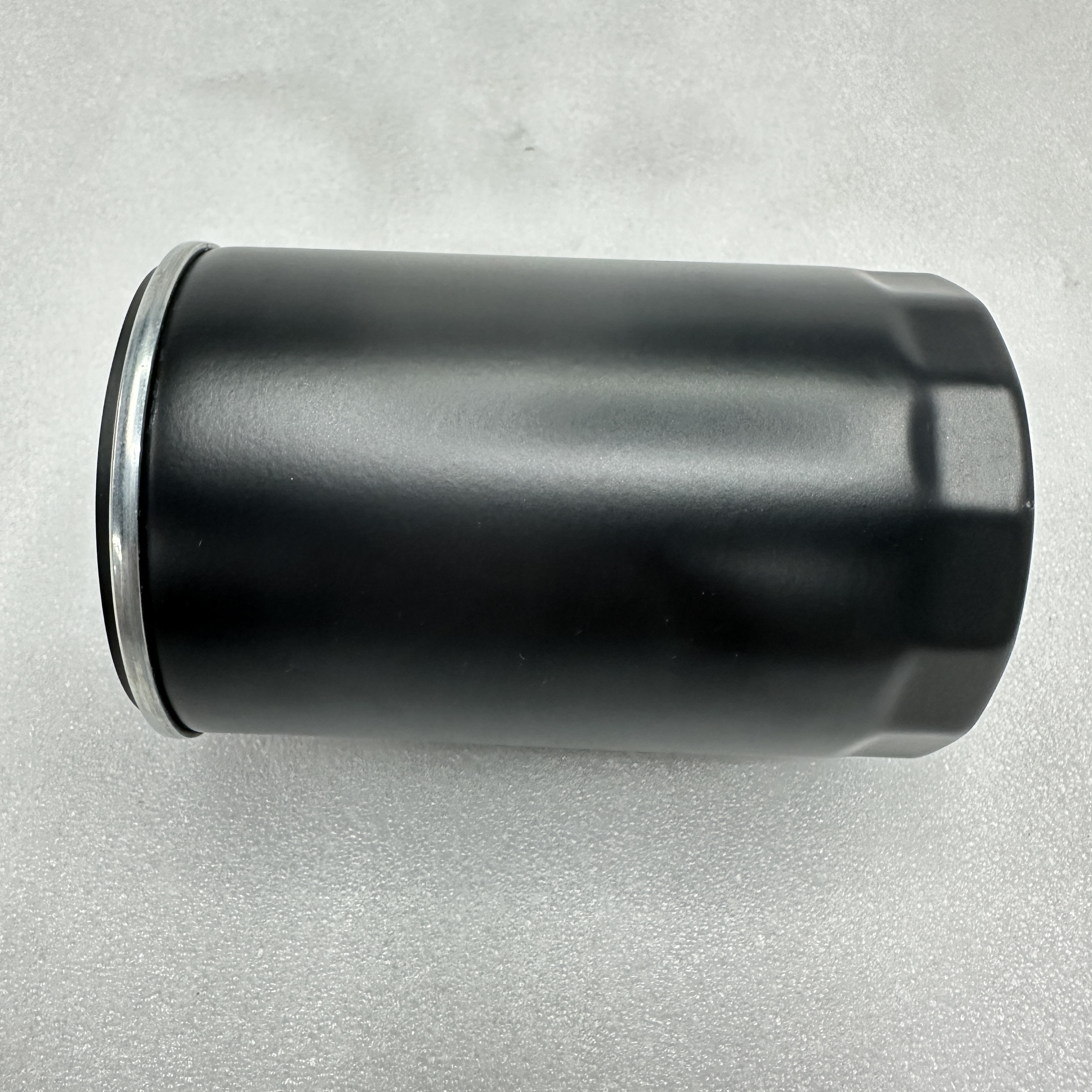 Auto parts filter system for Volkswagen Audi oil filter 06A115561B