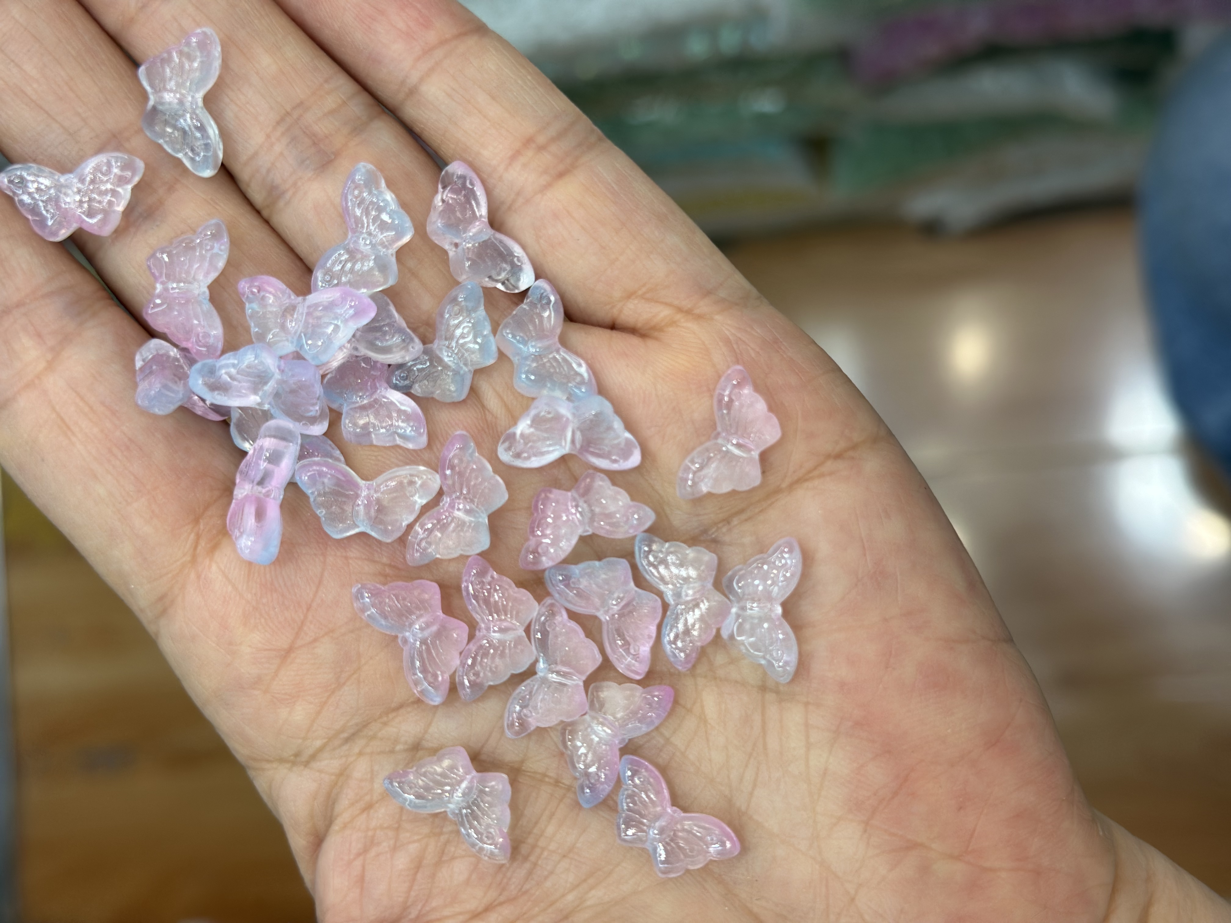 7*15立体蝴蝶发簪配件材料批发 古风饰品配件手工材料捷克琉璃珠 琉璃国风仿玉详情图7