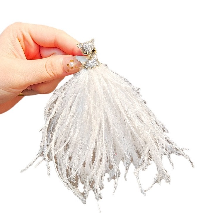 Fox feather brooch women's suit jacket corsage autumn and winter design sense sweater cardigan pin buckle accessories factory direct sales detail image 2