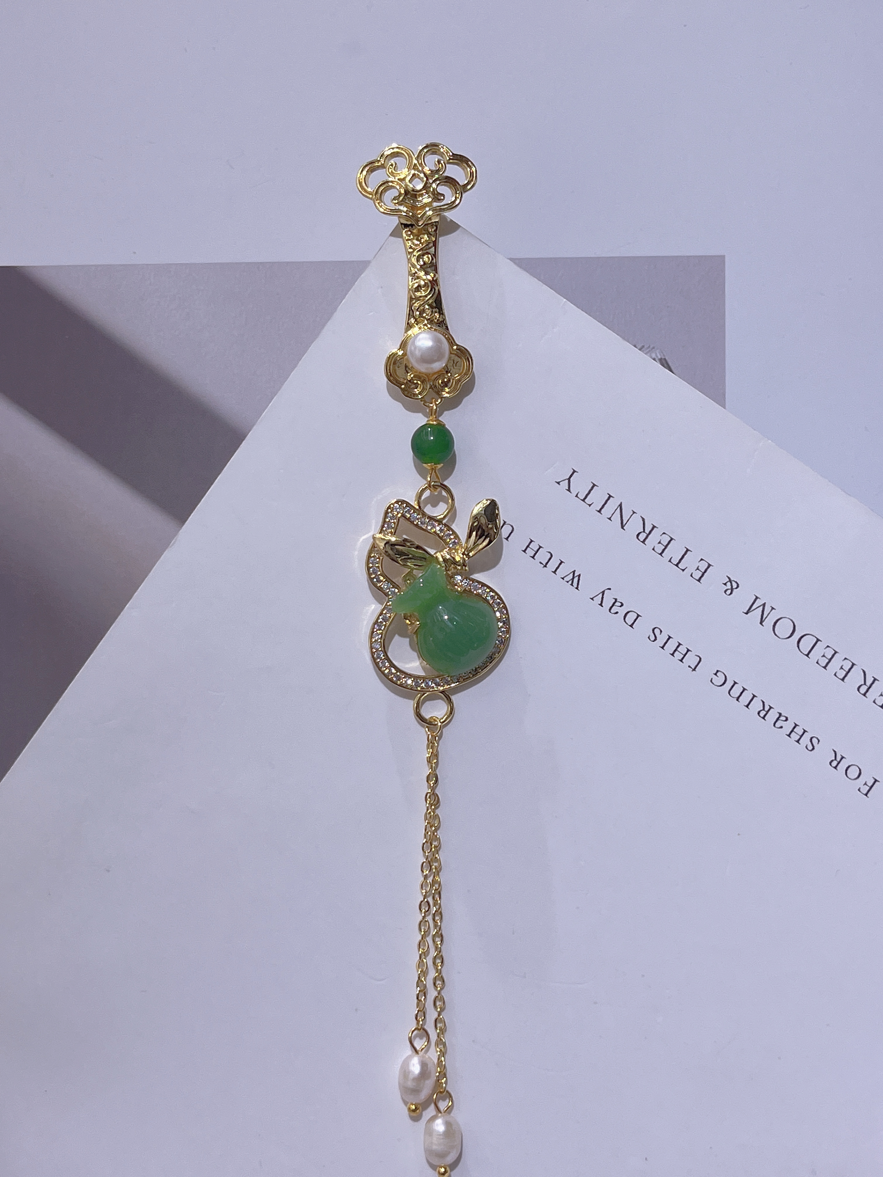 14470120中国风天然淡水珍珠如意葫芦钱袋子胸针女玉髓旗袍压襟高档流苏衣服别针详情图4