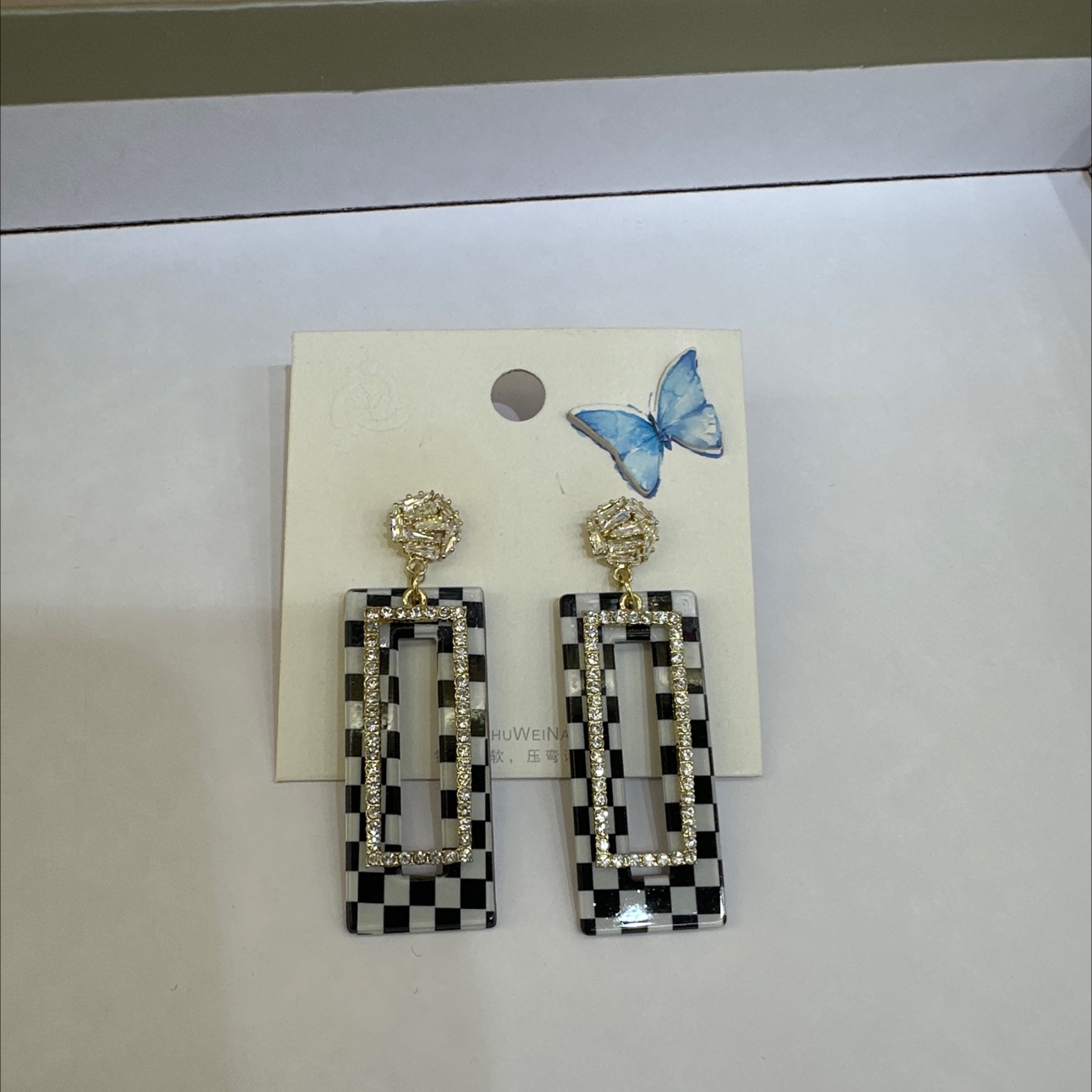 锆石耳环 高级感明星同款耳饰 独特设计饰品 女士优雅时尚耳环 精致耀眼耳饰礼品白底实物图