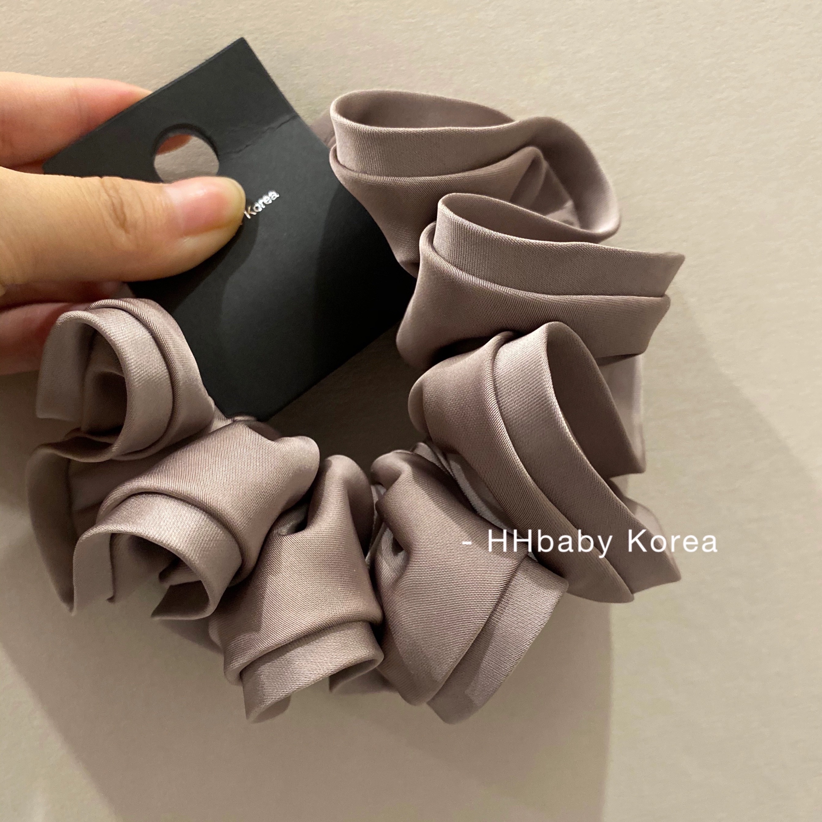 Ballet-style Korean imported textured satin flower bud hair band, large intestine circle, Internet celebrity hairstyle flower girl Specification image