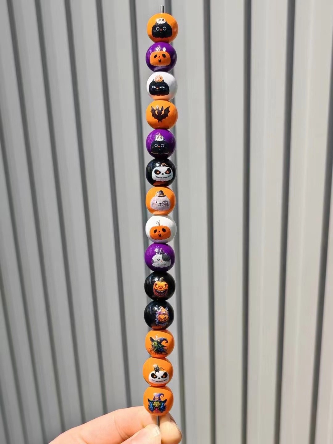 Wooden beads for Halloween, in stock, custom patterns available Specification image