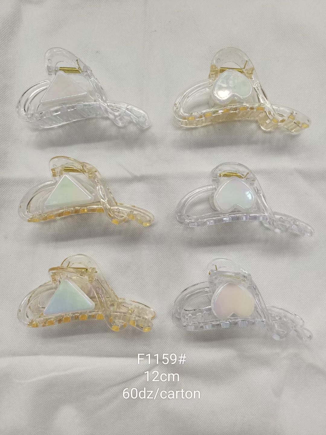 Creative accessories: Shark clip, hair clip, grab clip, one-piece hair accessory, women's fashionable and trendy headwear, simple and elegant, long-lasting and fixed details Picture