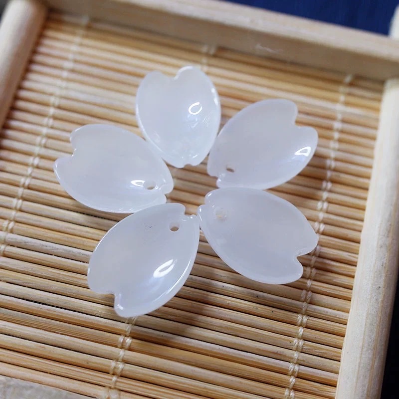 Houxiu Crystal domestic glazed crystal, glass material, glazed petal open cherry blossom hairpin, retro style children's hairpin, hairpin lady, tassel material, jewelry accessories Item Picture