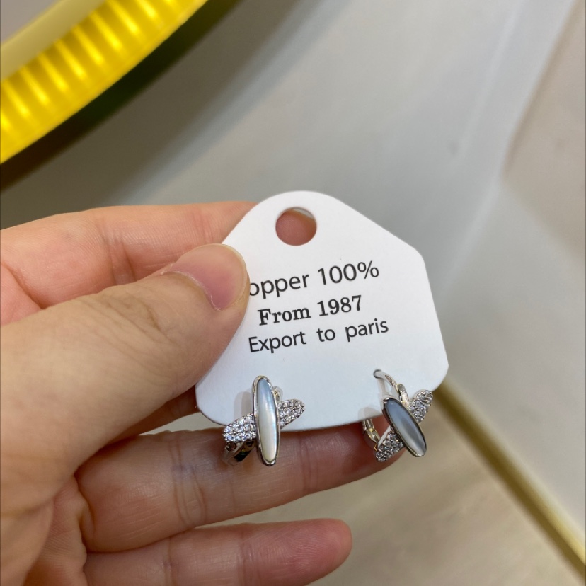 锆石耳环饰品 同款耳饰 时尚潮流耳环 炫彩璀璨耳饰 高级感女士首饰