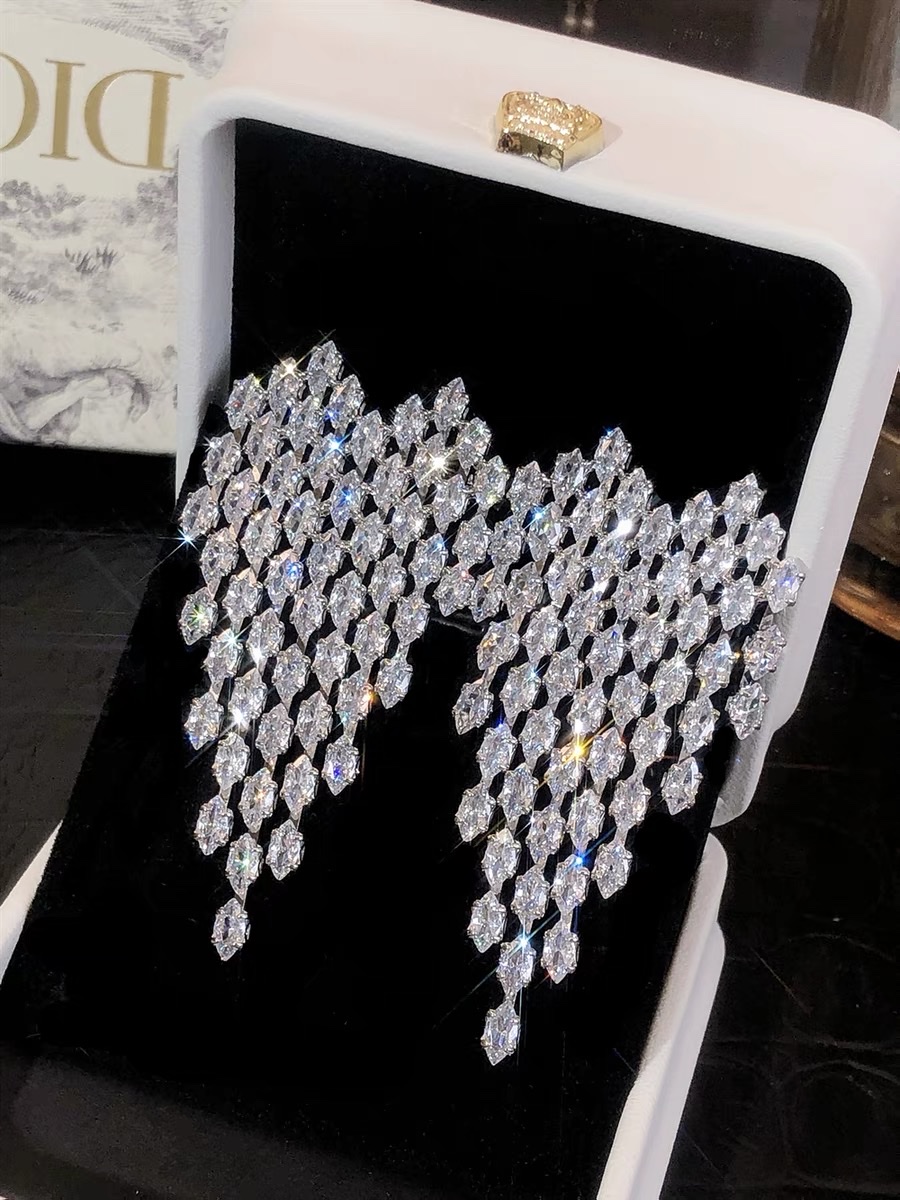 锆石耳环 饰品女士款 明星同款耳环 时尚耳饰 炫彩璀璨耀眼 增添魅力点缀美丽