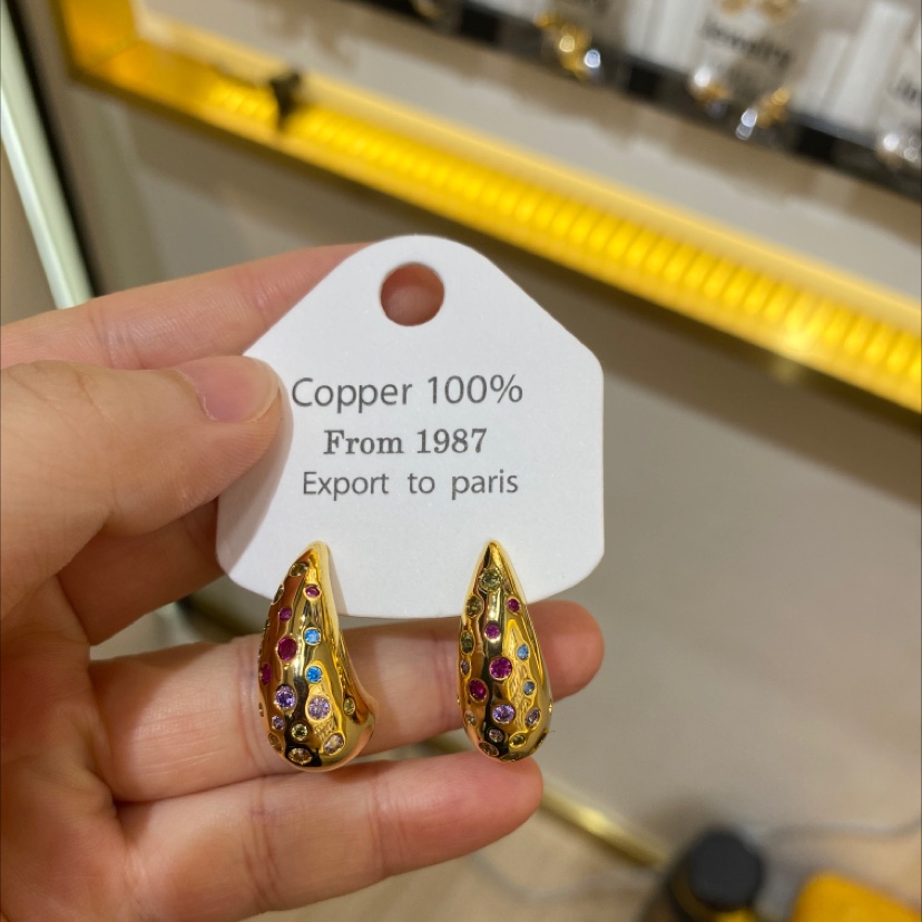 锆石耳环饰品 璀璨炫目 同款耳饰 精致优雅耳环 时尚潮流女士首饰