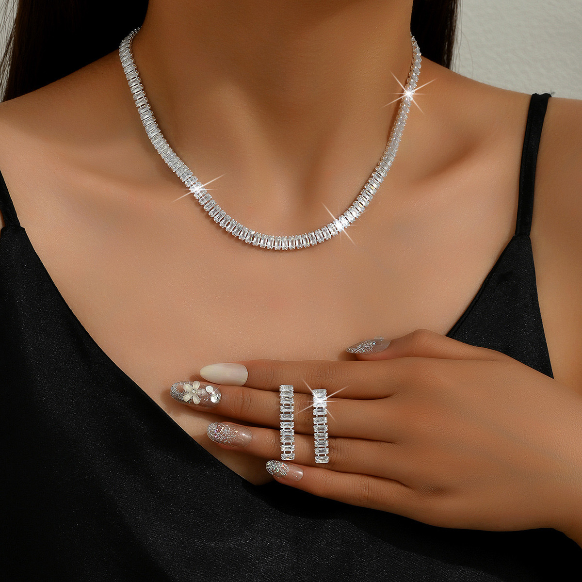璀璨锆石套链 高档气质女士项链 闪耀光芒 高级感满满 时尚配饰厂家直销锆石套链