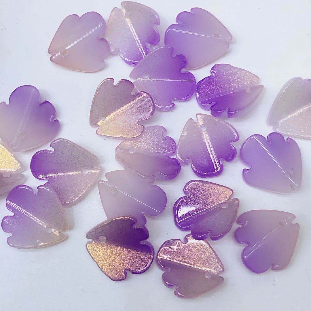 Houxiu Crystal domestic glazed crystal glass, small flying fish glazed petal accessories, children's hairpin accessories, DIY materials, popular and best-selling accessories Specification image